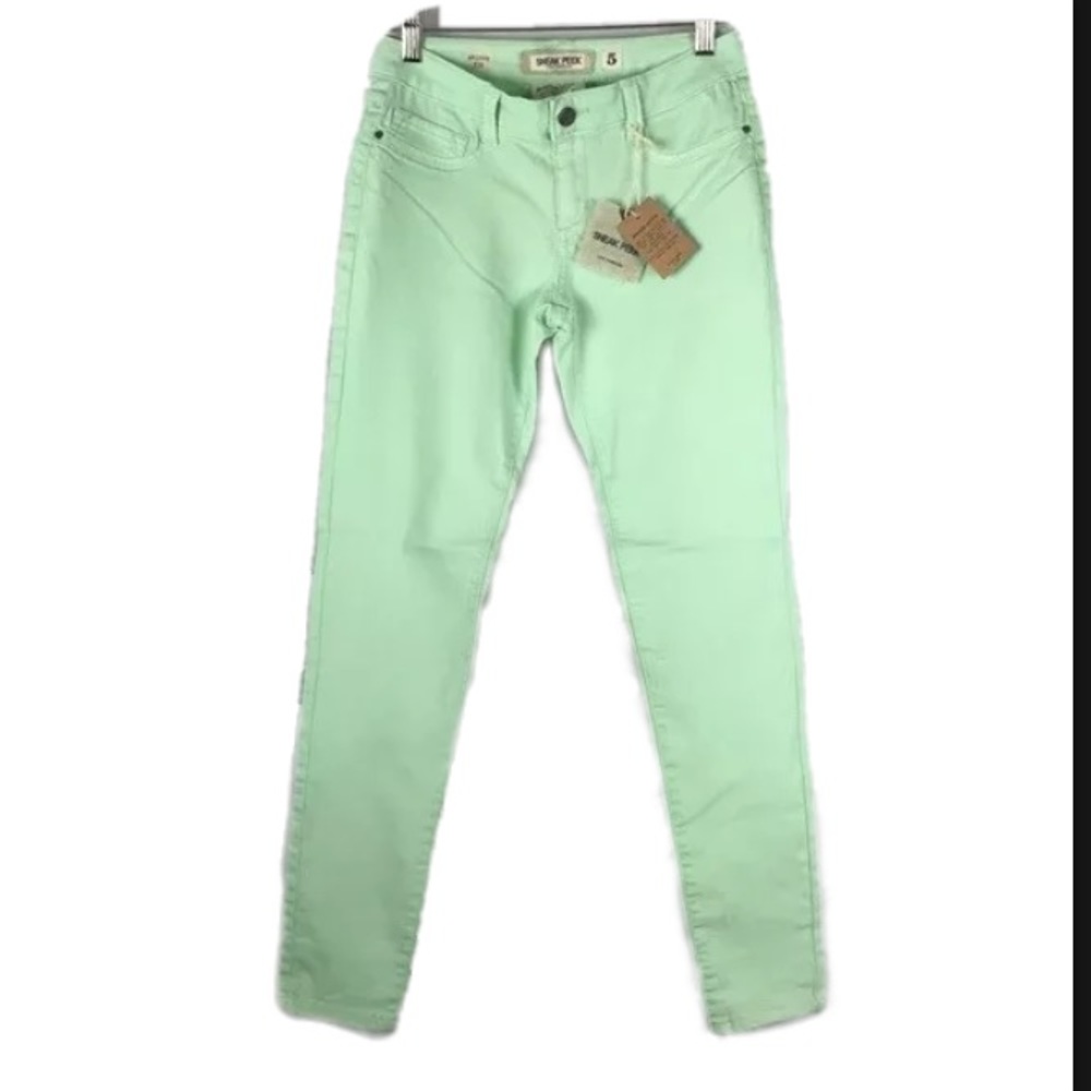 Light Green Sneak Peek Skinny Jeans -size 5 junior